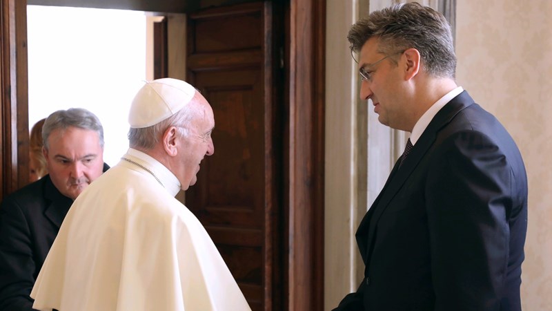 Plenković: Pozvao sam Svetog Oca u posjet Hrvatskoj, to bi puno značilo hrvatskome narodu